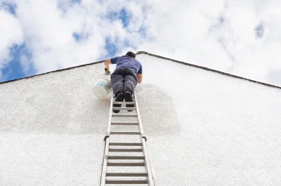 Peinture extérieure à Bourdic — façades et ravalement
